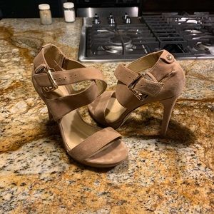 Michael Kors tan heels